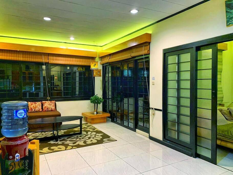 Designer Villa Osaka Пунчак Экстерьер фото